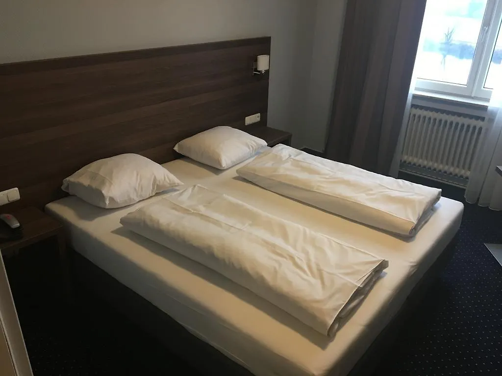Tagungshotel Hoechster Hof Frankfurt am Main 3*,