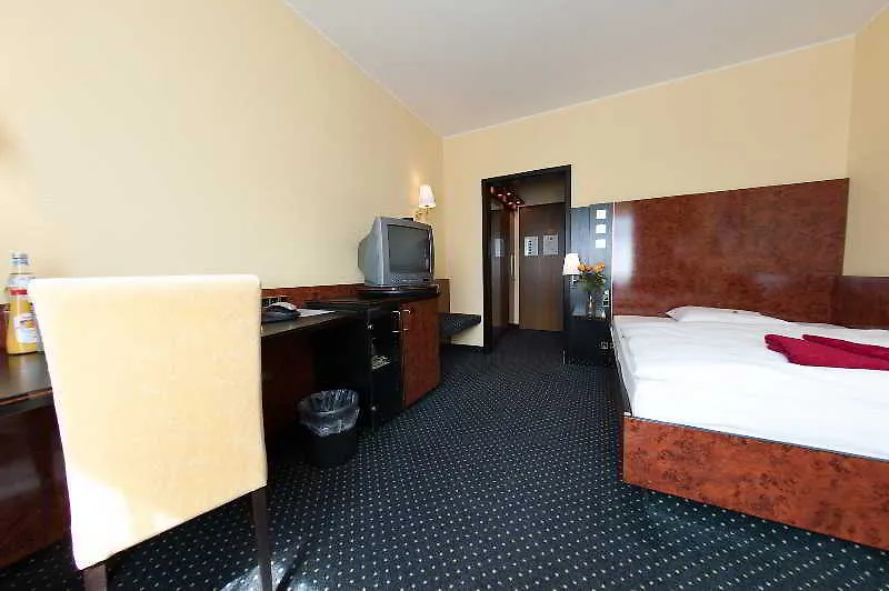 Tagungshotel Höchster Hof Frankfurt am Main 3*,  Deutschland